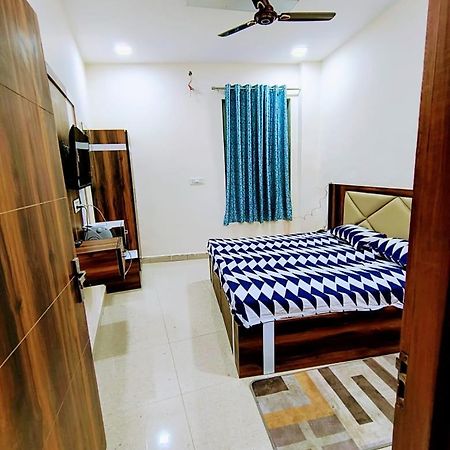 Hotel Dream Taj Family Rooms 200Mtr From Taj Mahal Agra  Luaran gambar