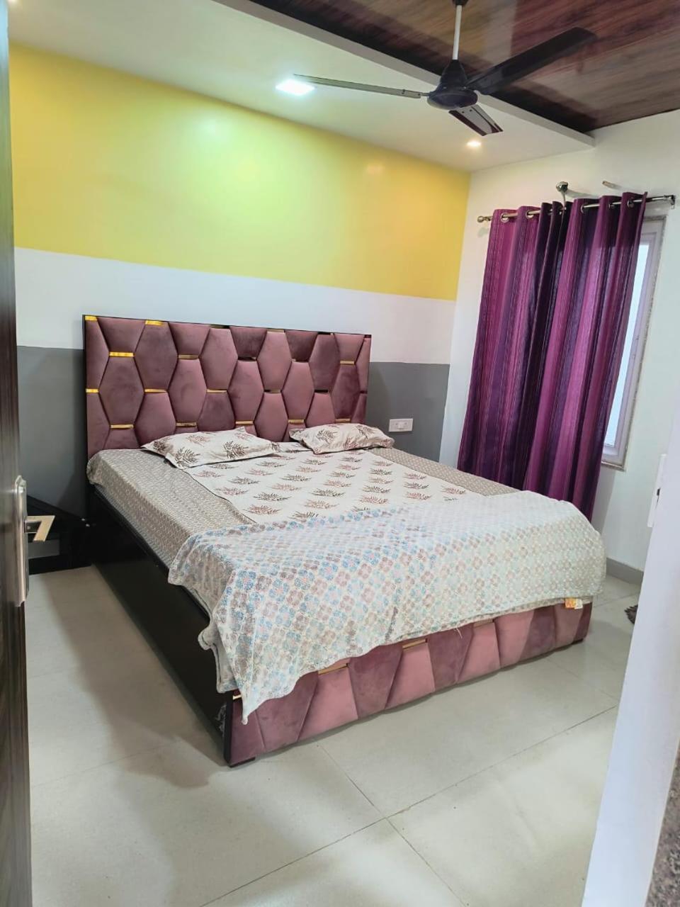 Hotel Dream Taj Family Rooms 200Mtr From Taj Mahal Agra  Luaran gambar
